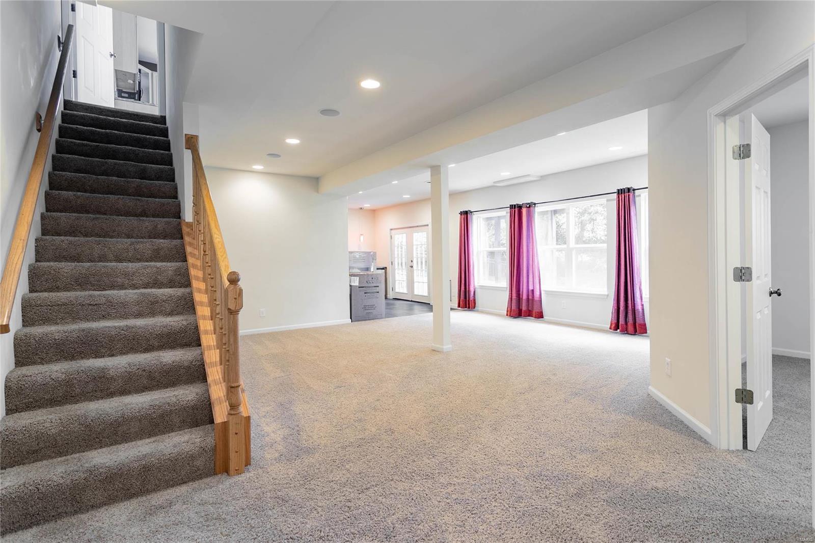 Ameling Manor - Residential