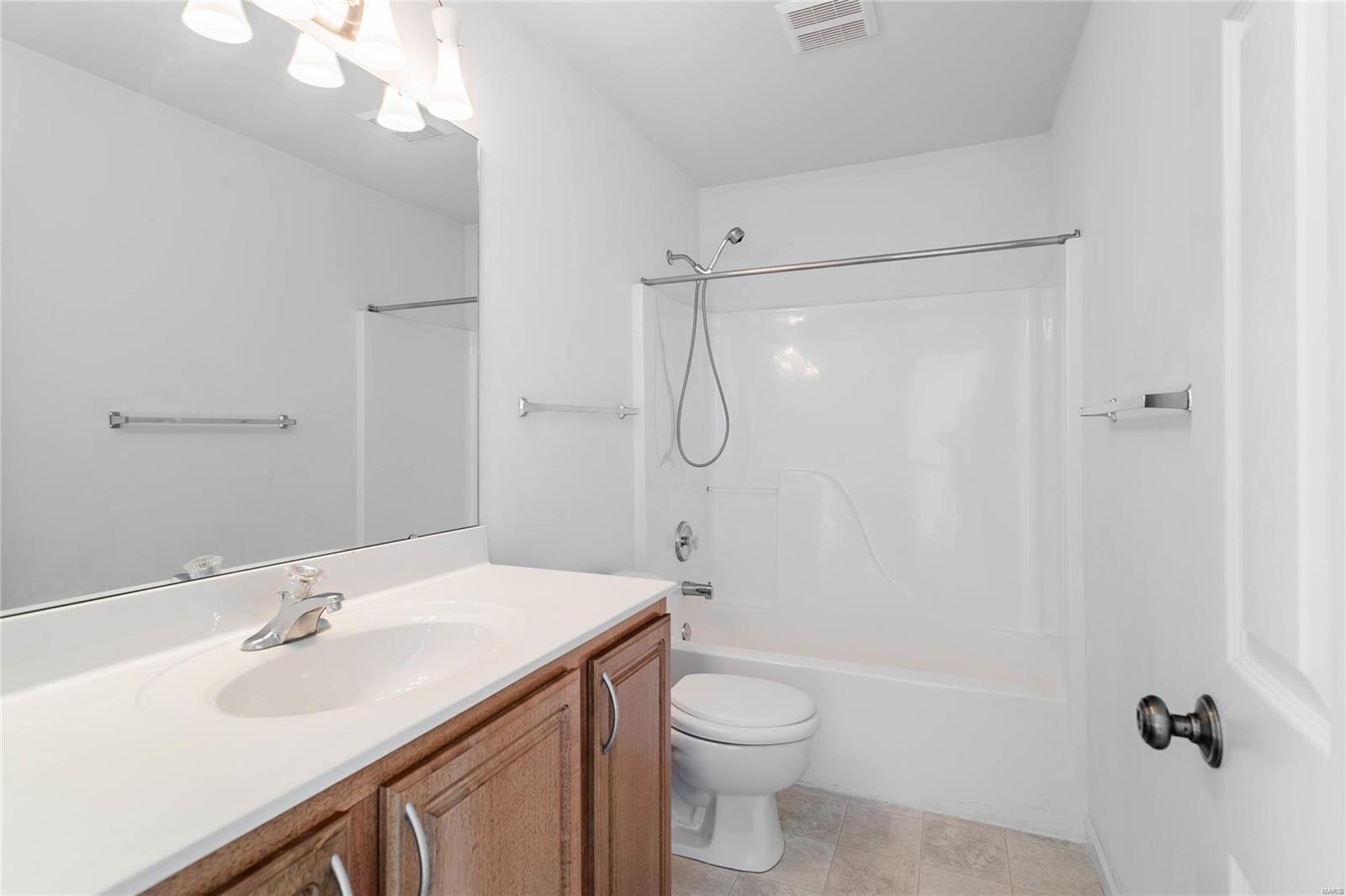 Ameling Manor - Residential