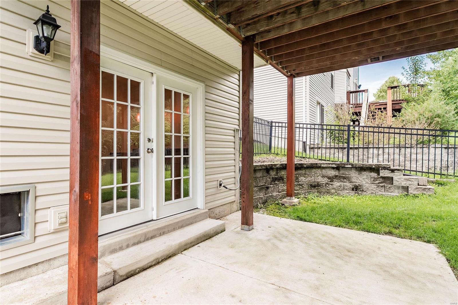 Ameling Manor - Residential