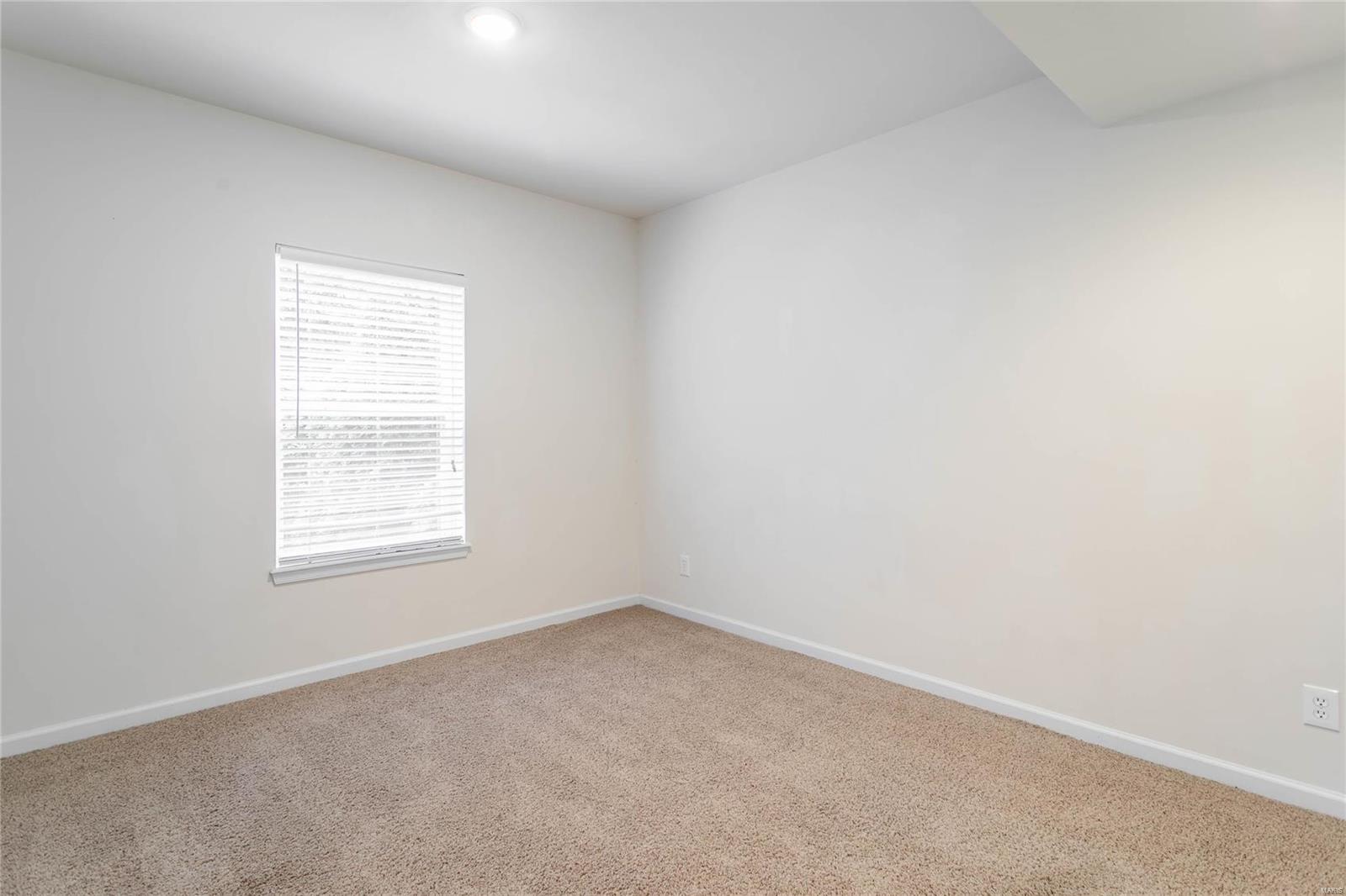 Ameling Manor - Residential