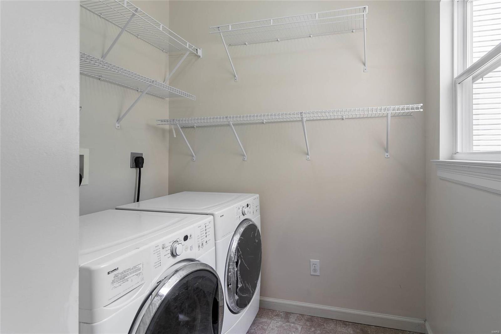 Ameling Manor - Residential