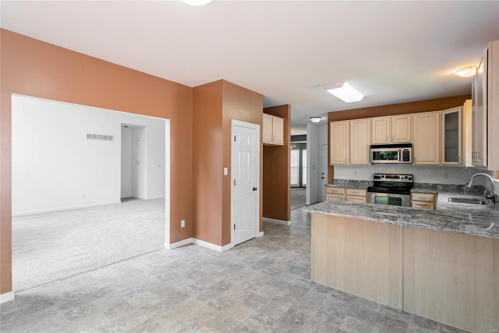 Ameling Manor - Residential