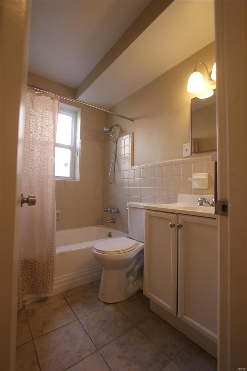 University Park 2 - Residential Lease