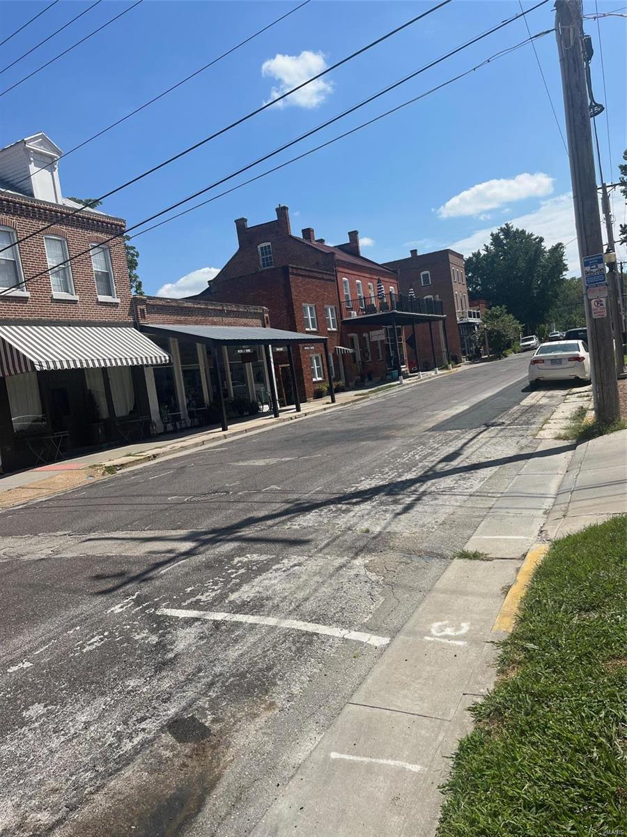 Original town of Hermann - Residential Income