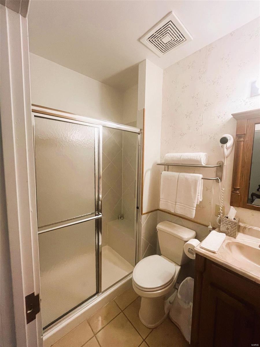 Original town of Hermann - Residential Income