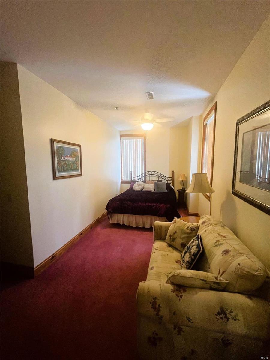 Original town of Hermann - Residential Income