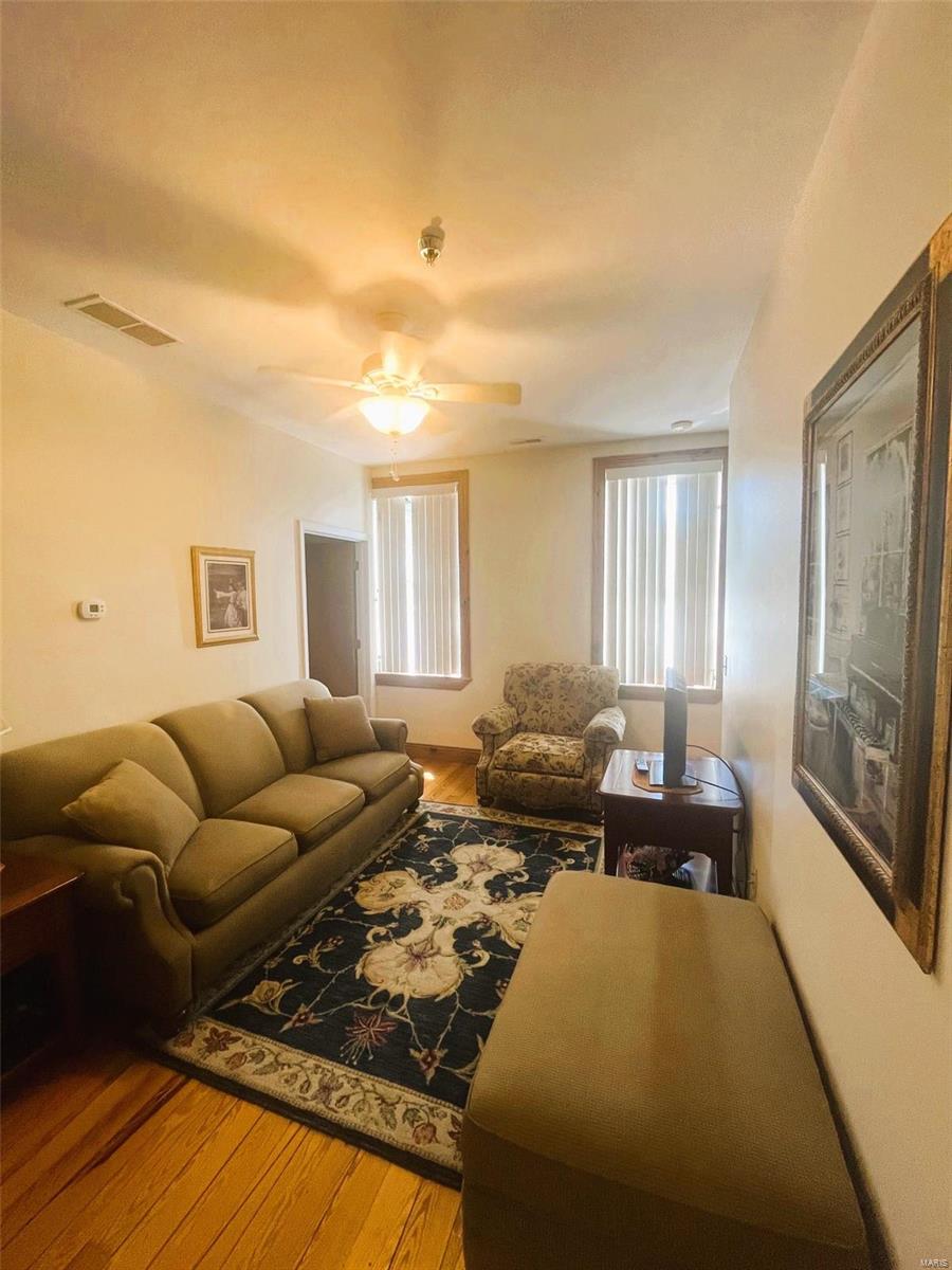 Original town of Hermann - Residential Income