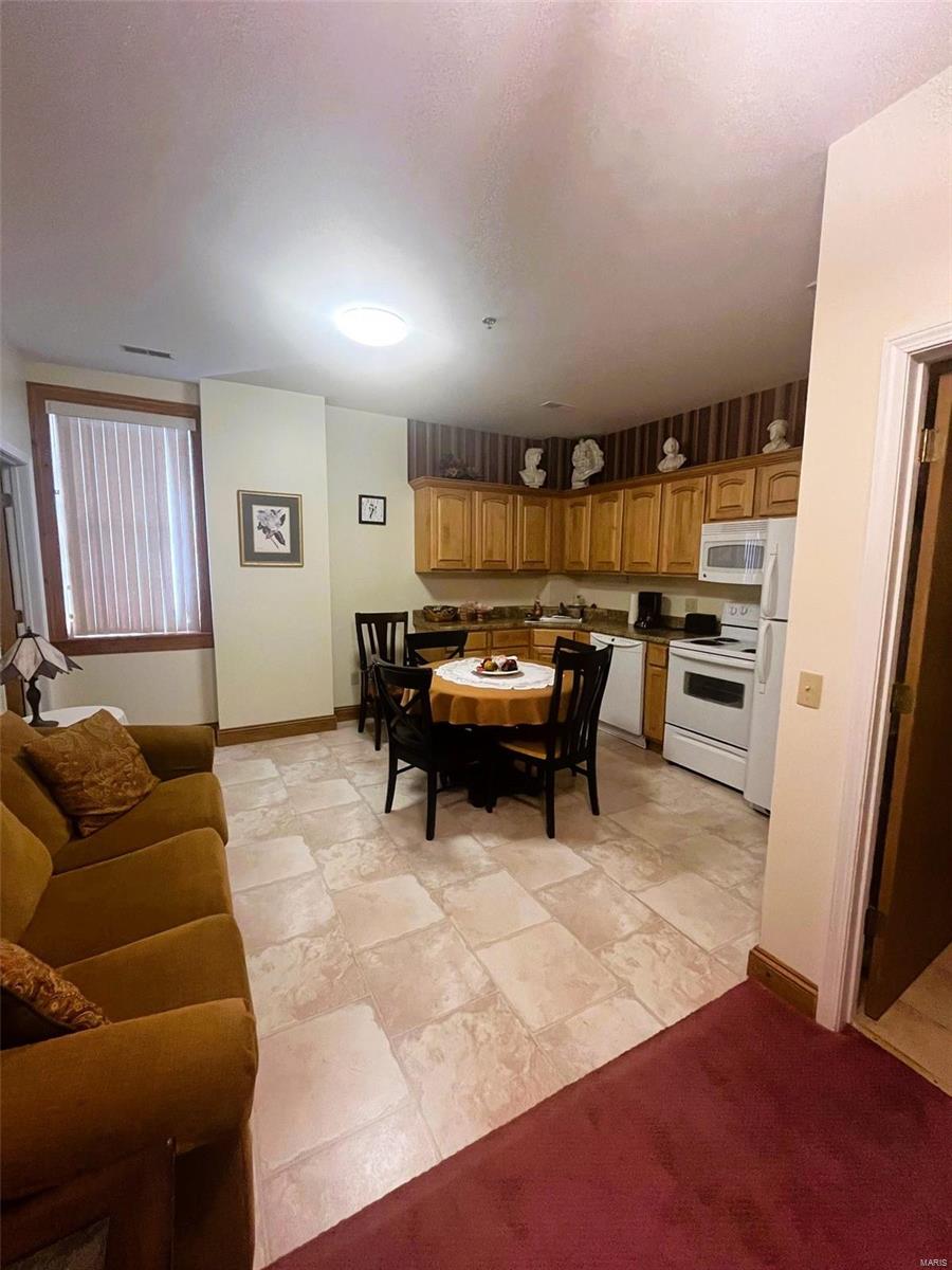 Original town of Hermann - Residential Income