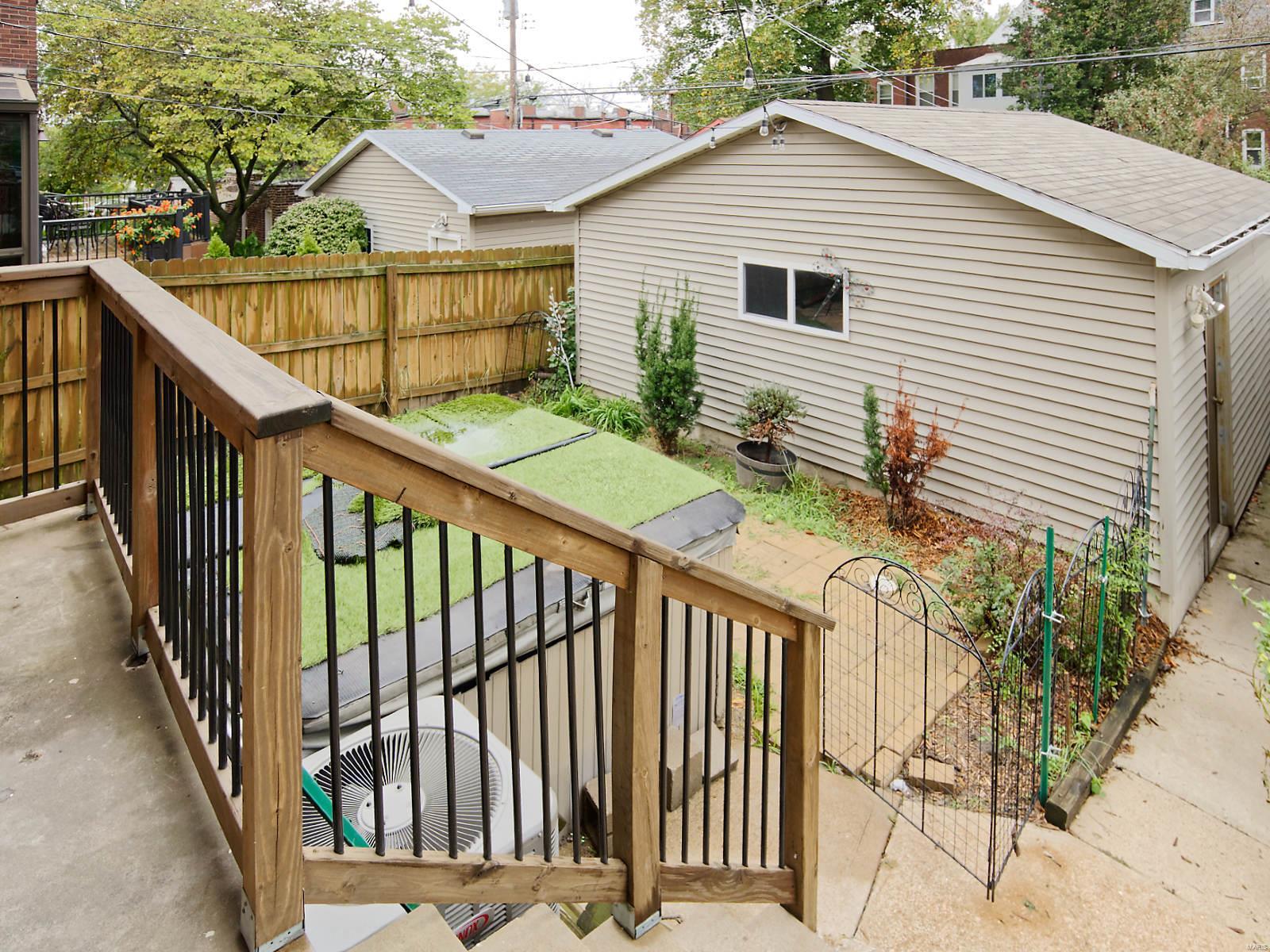 2155-57/Russell Blvd - Residential