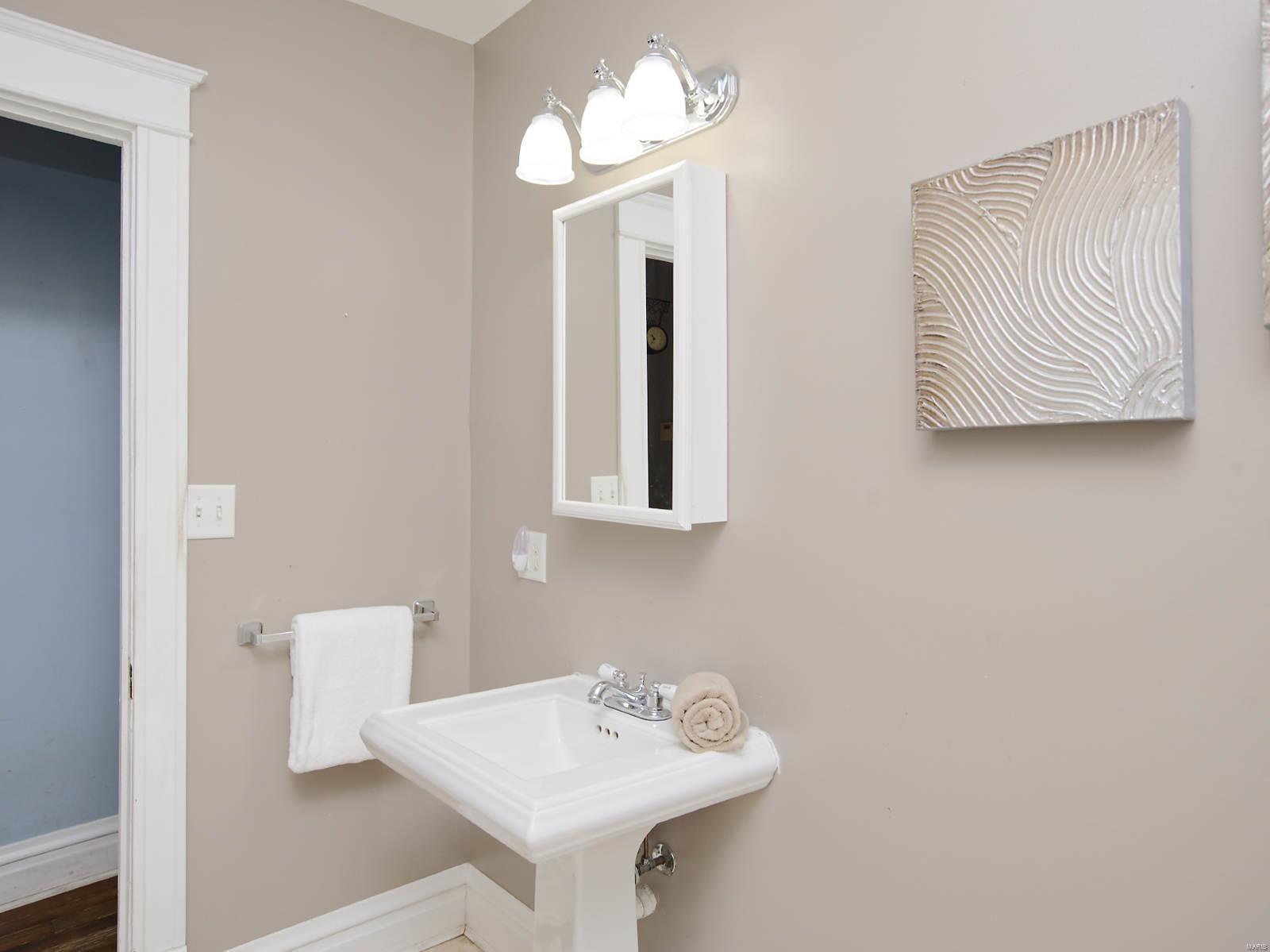 2155-57/Russell Blvd - Residential