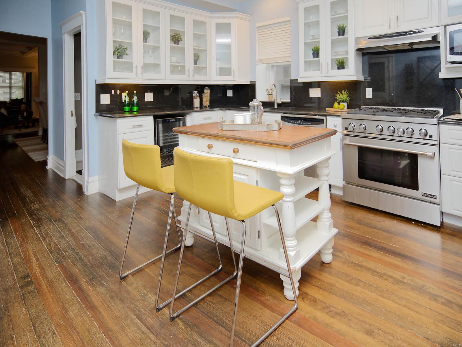 2155-57/Russell Blvd - Residential