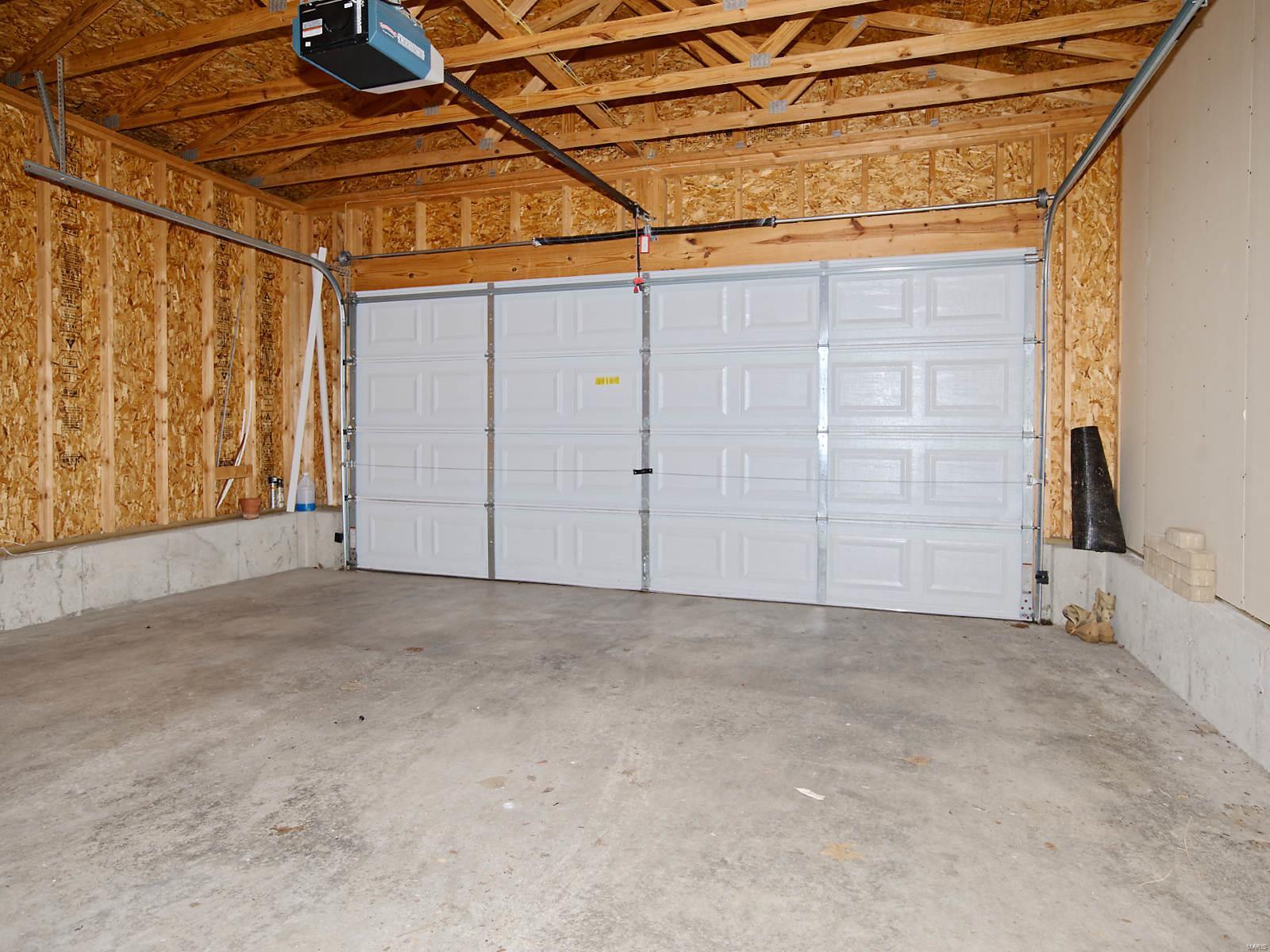 2155-57/Russell Blvd - Residential