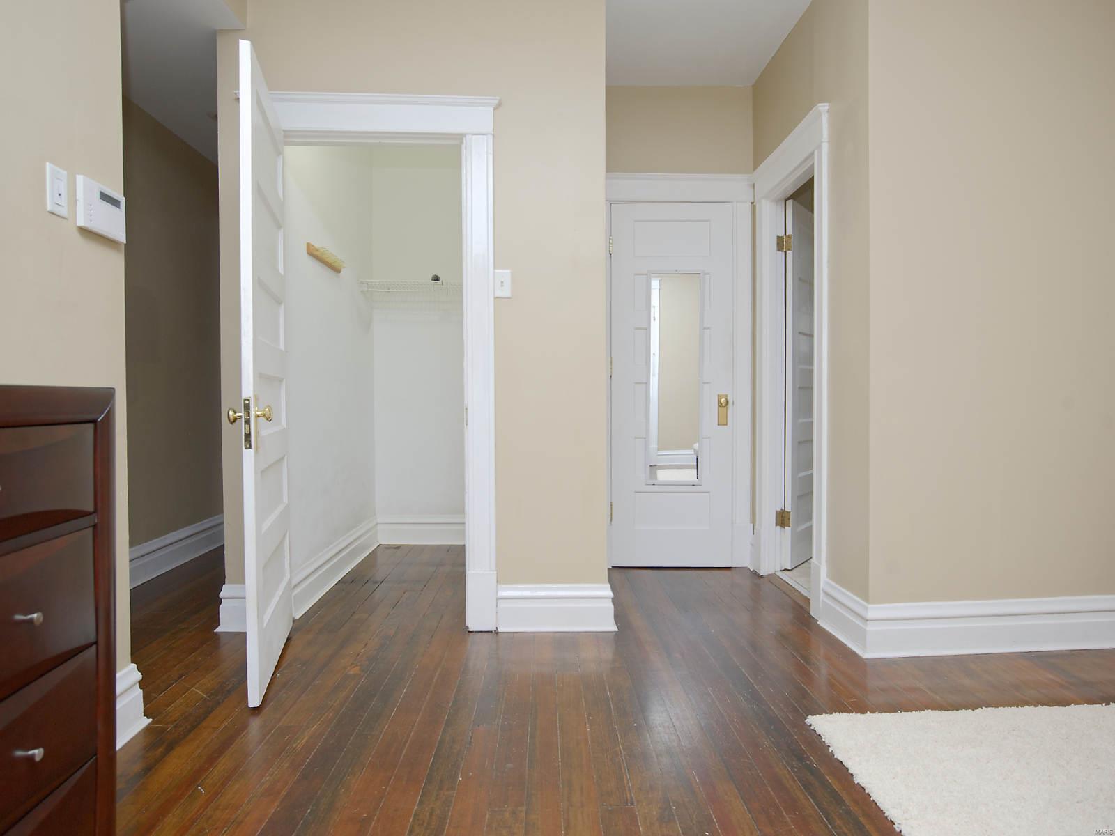 2155-57/Russell Blvd - Residential