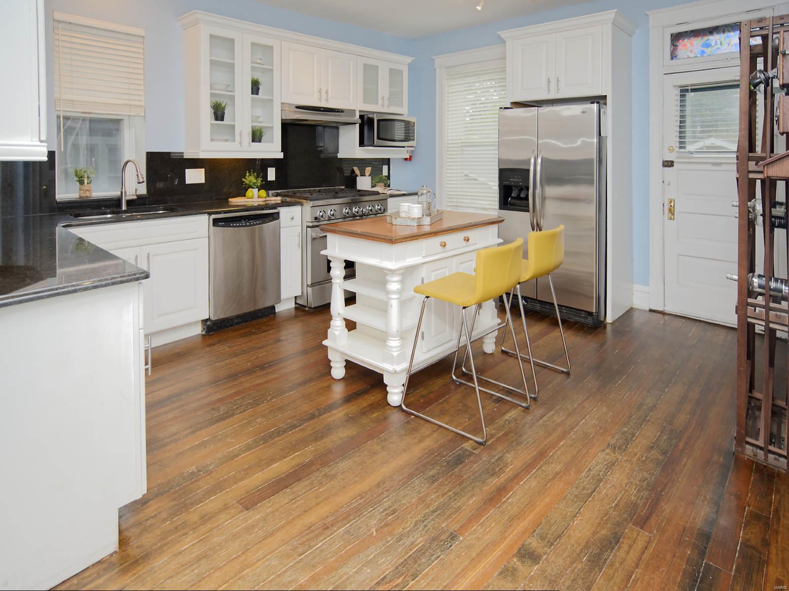 2155-57/Russell Blvd - Residential