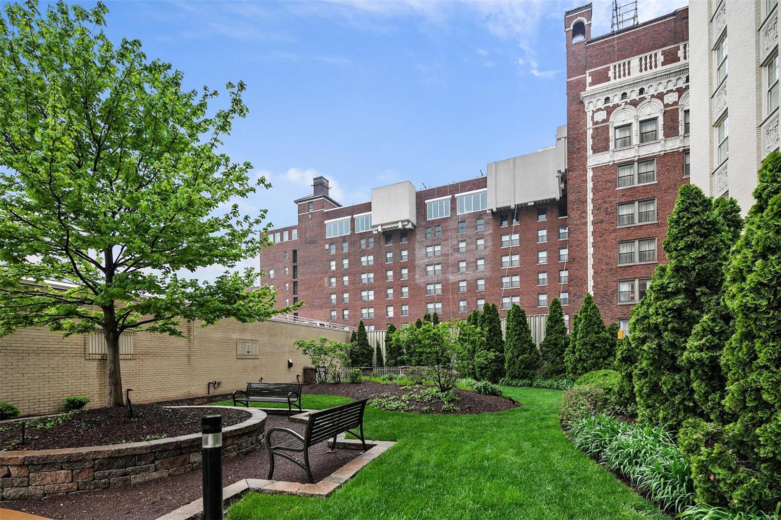 Park Plaza Residl 4th - Residential