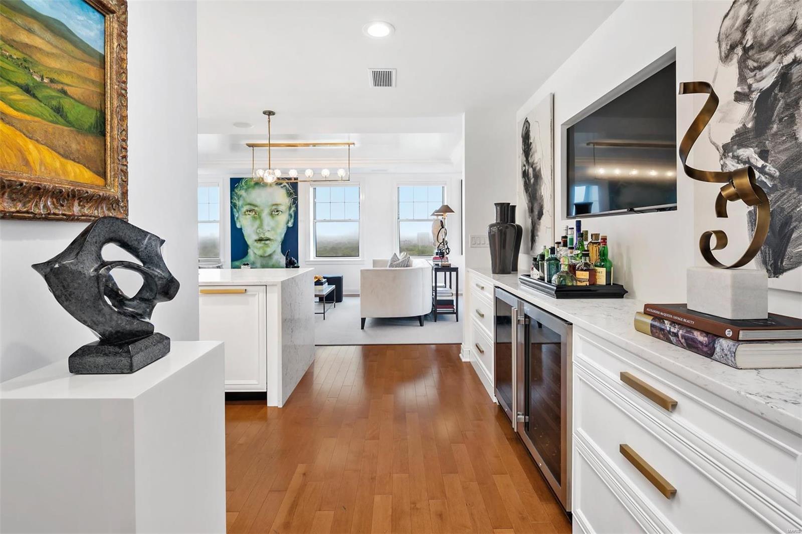 Park Plaza Residl 4th - Residential