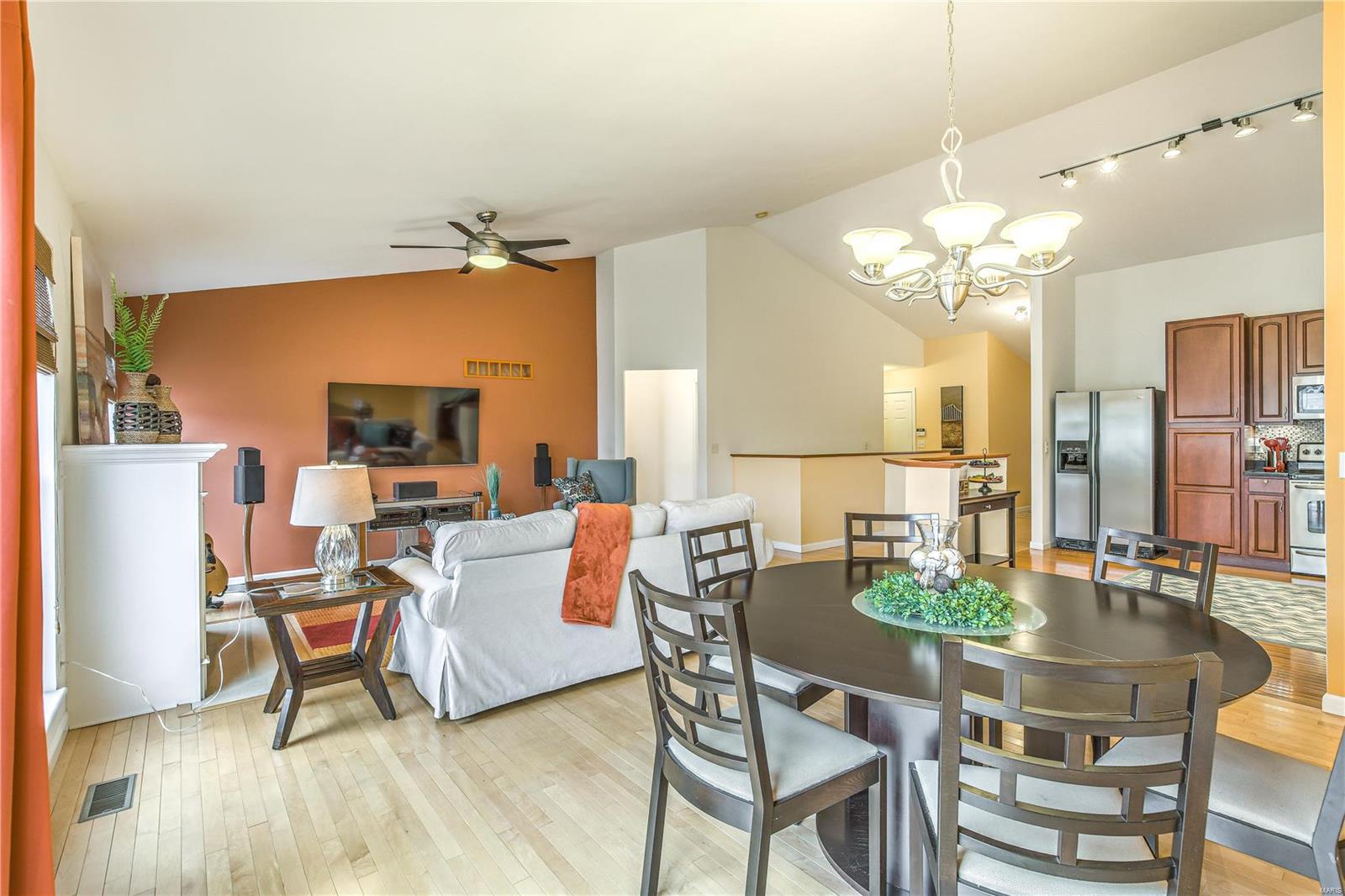 Montclair Villas - Residential