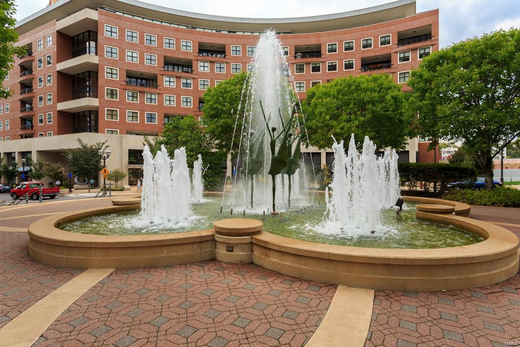 Plaza In Clayton A Condo The - Residential