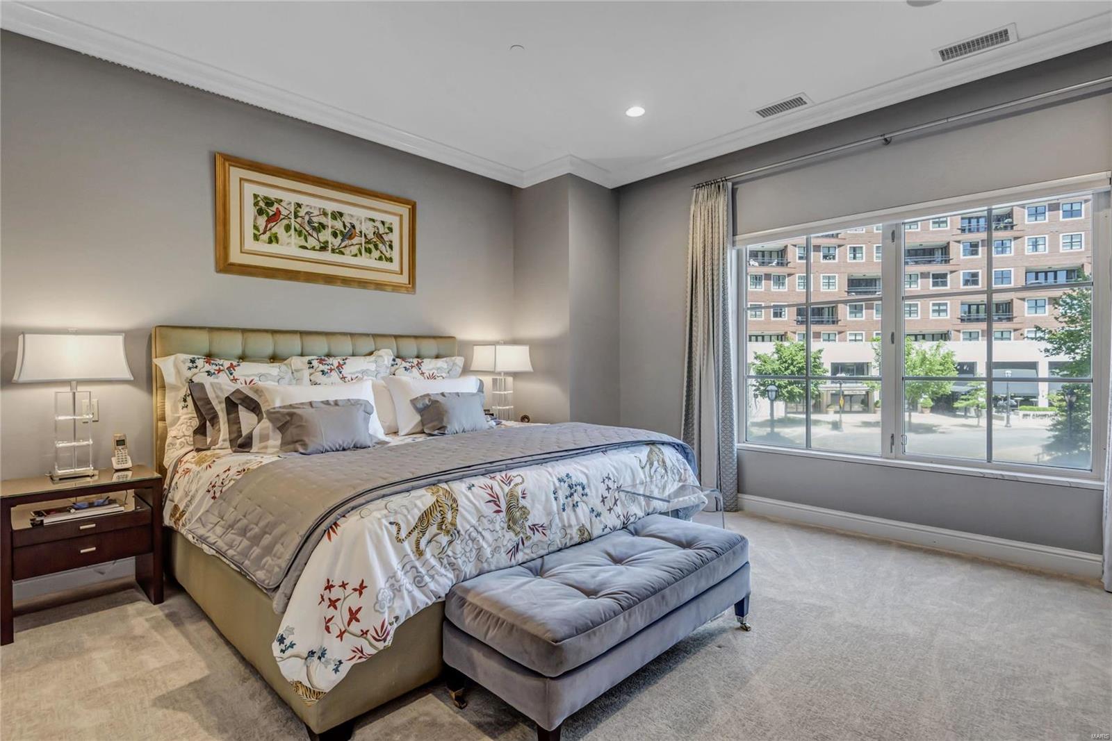 Plaza In Clayton A Condo The - Residential