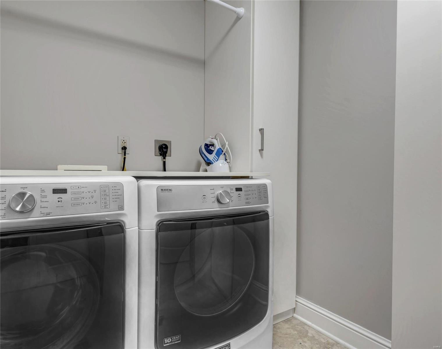 Plaza In Clayton A Condo The - Residential