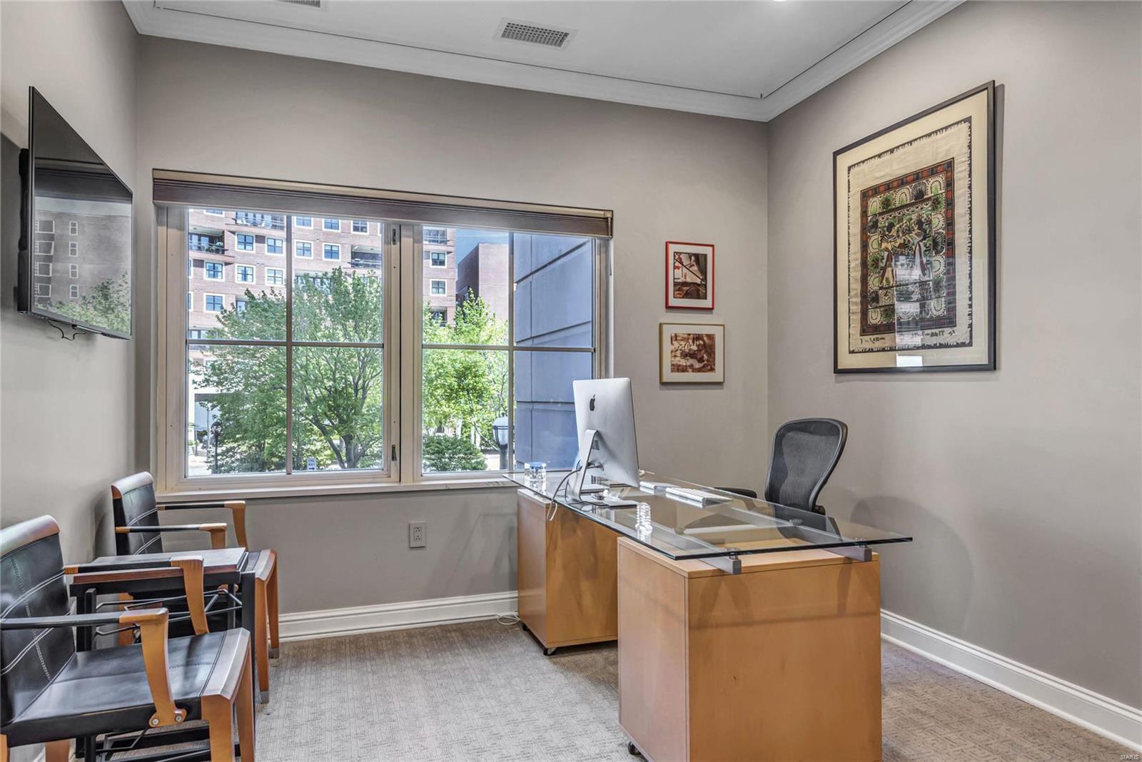 Plaza In Clayton A Condo The - Residential