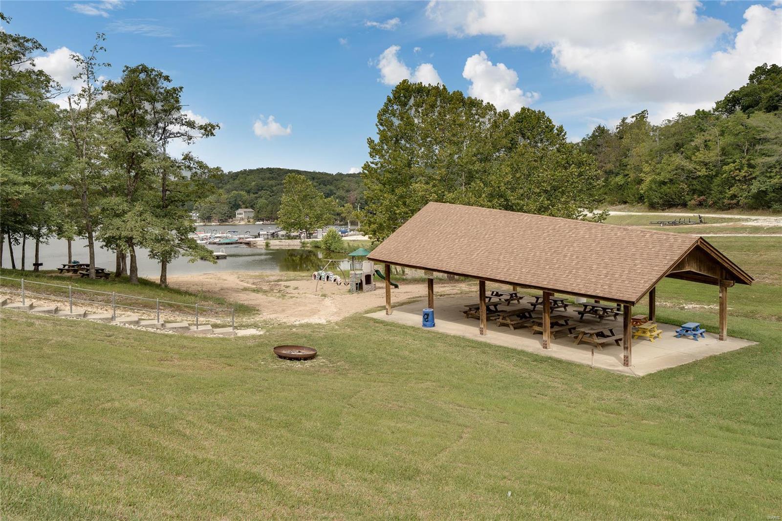 Pinnacle Lake Estates - Land