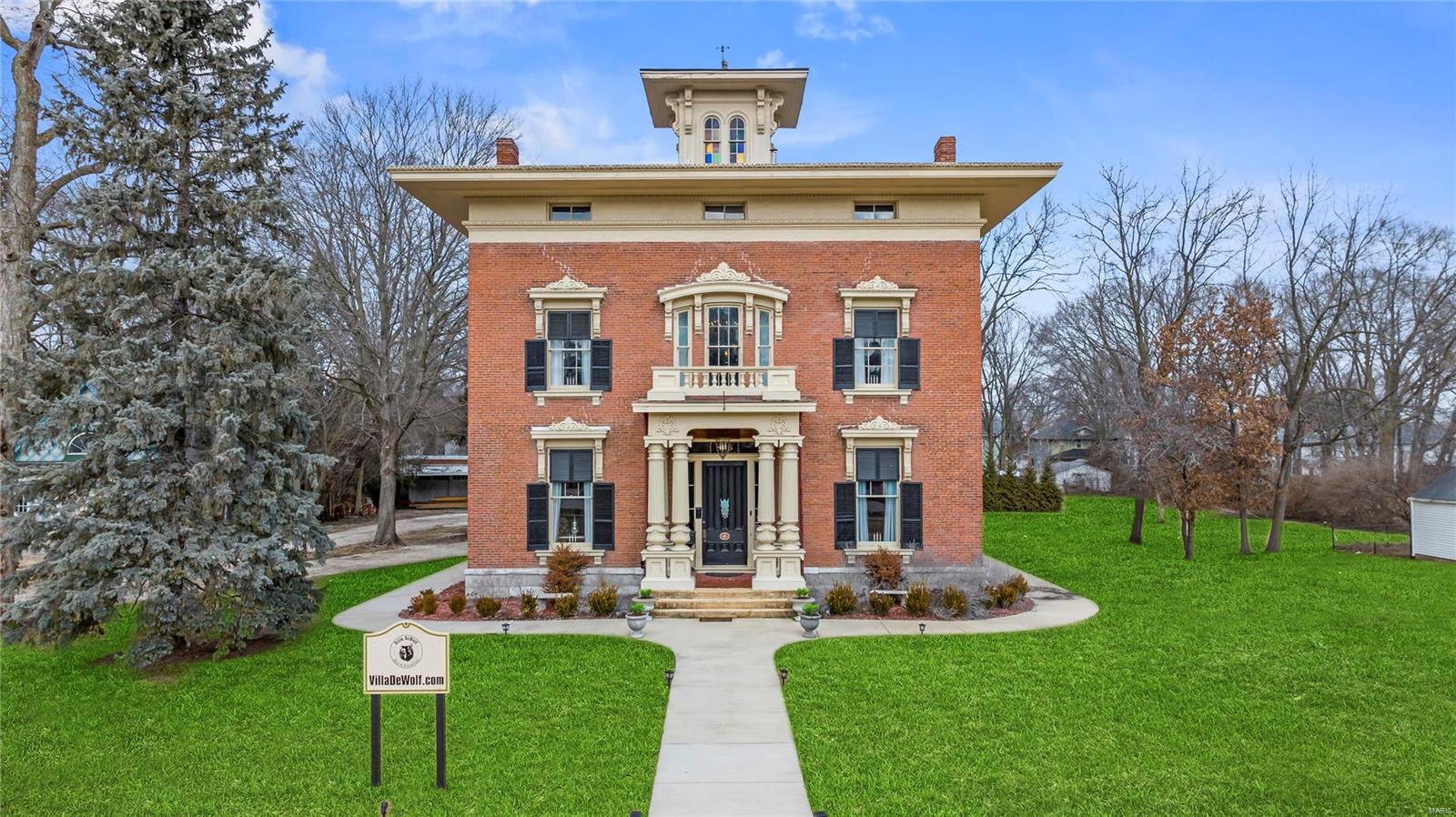 876 W State Street W