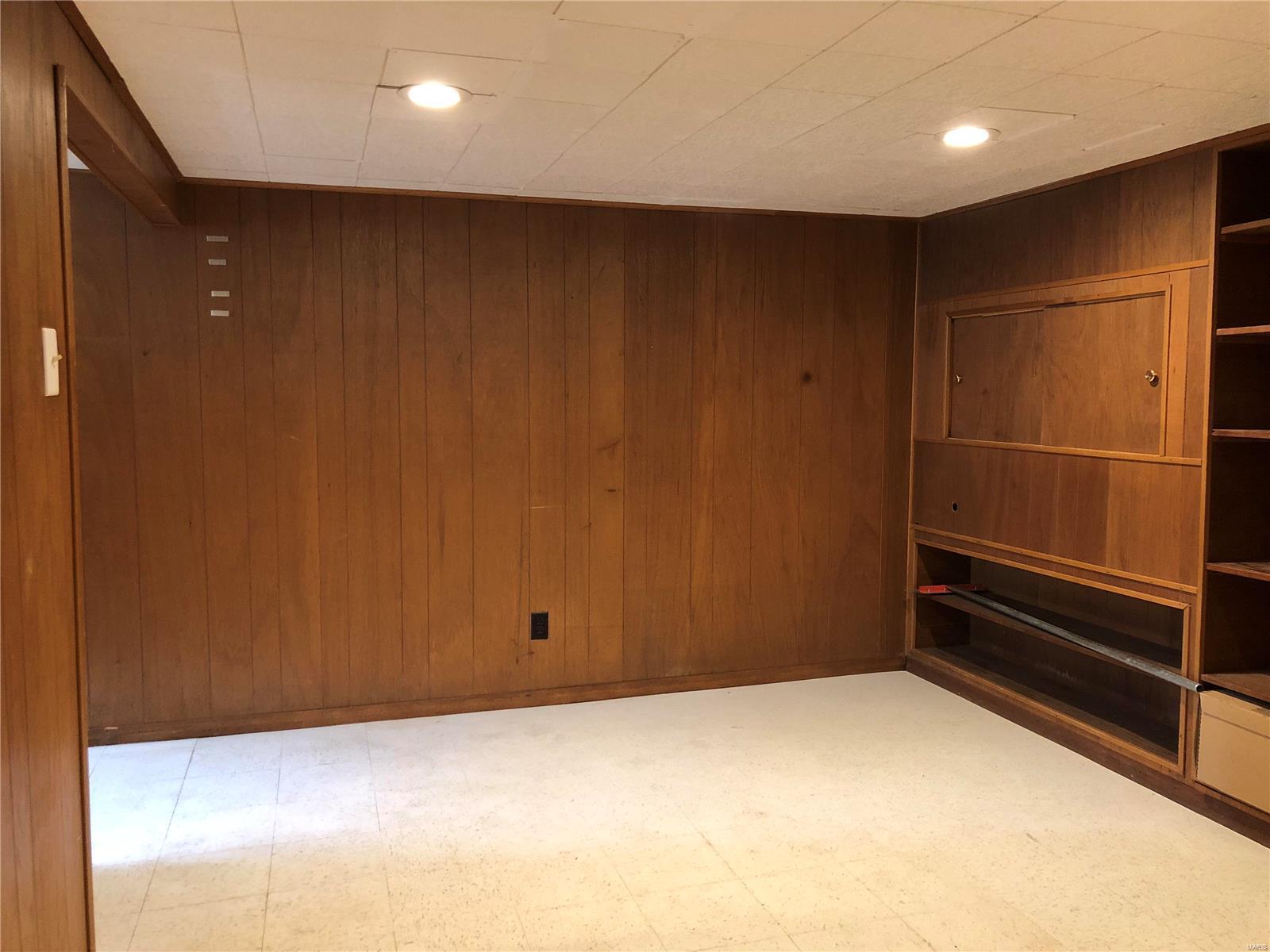Woodson 1 - Residential