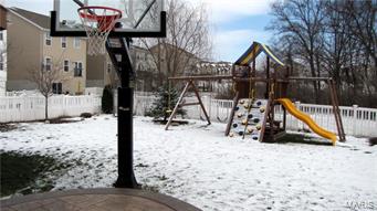 Vlgs At Springhurst #3 - Residential Lease