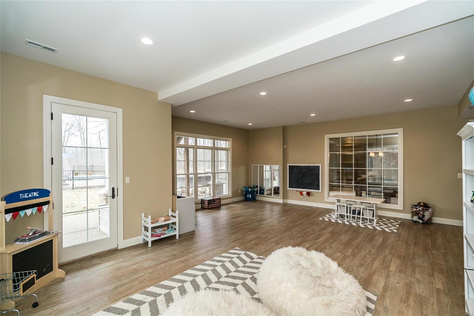 Enclave At Saddleback - Residential