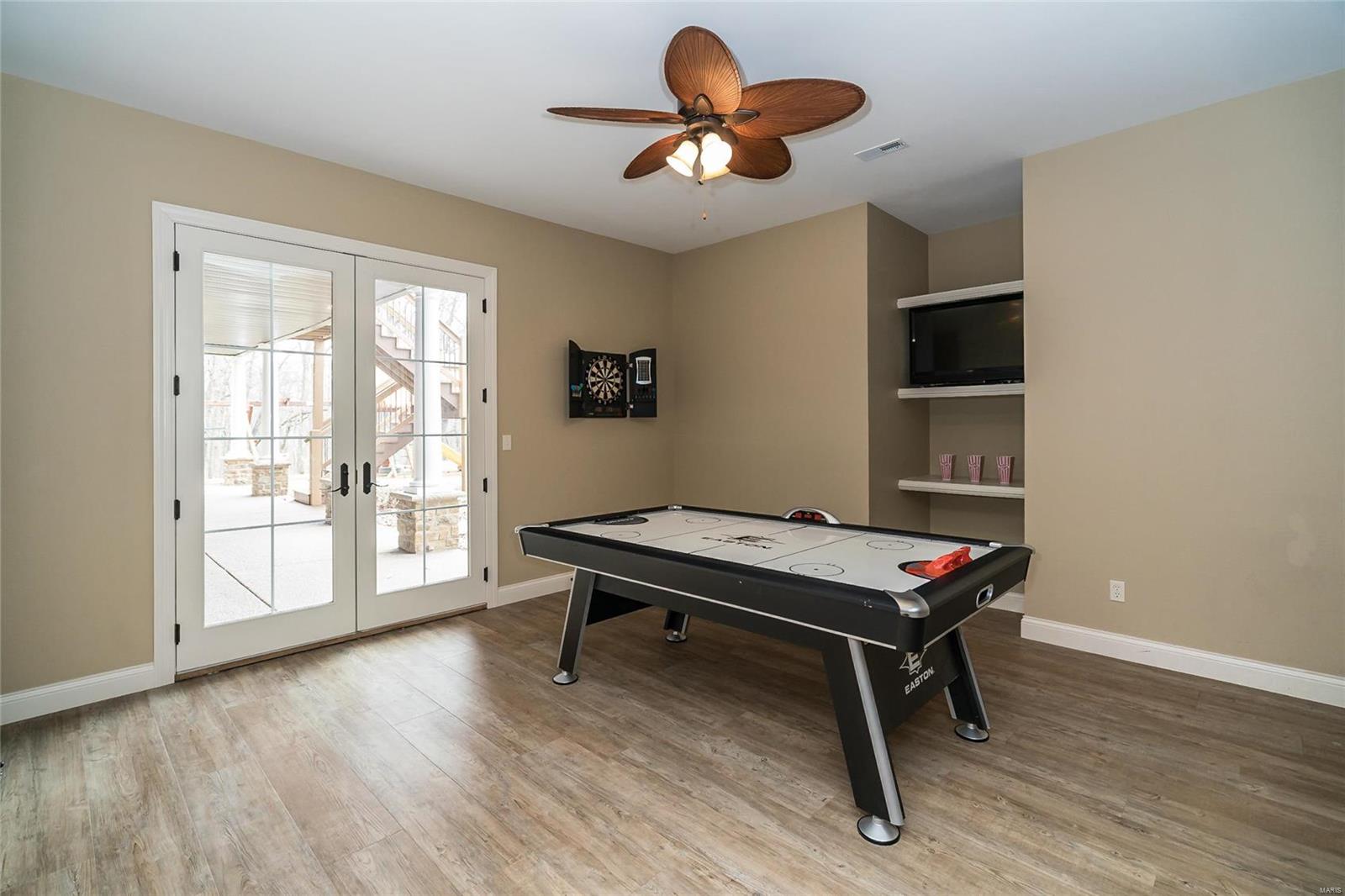 Enclave At Saddleback - Residential