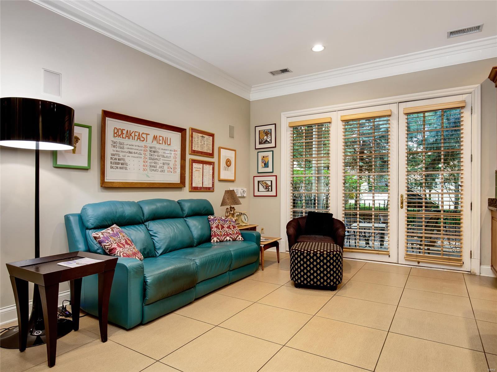 Shaw Place Condo - Residential