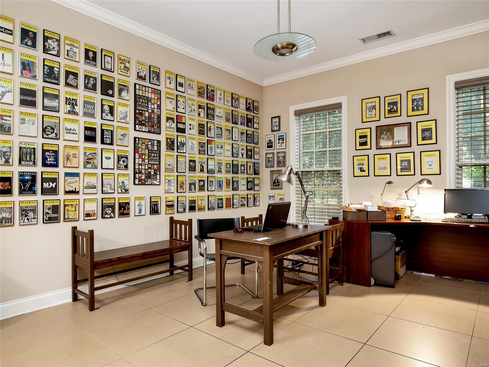 Shaw Place Condo - Residential