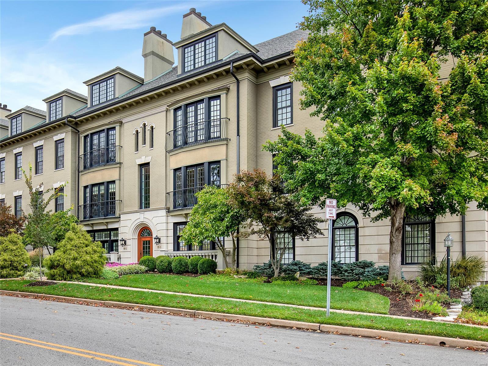 Shaw Place Condo - Residential