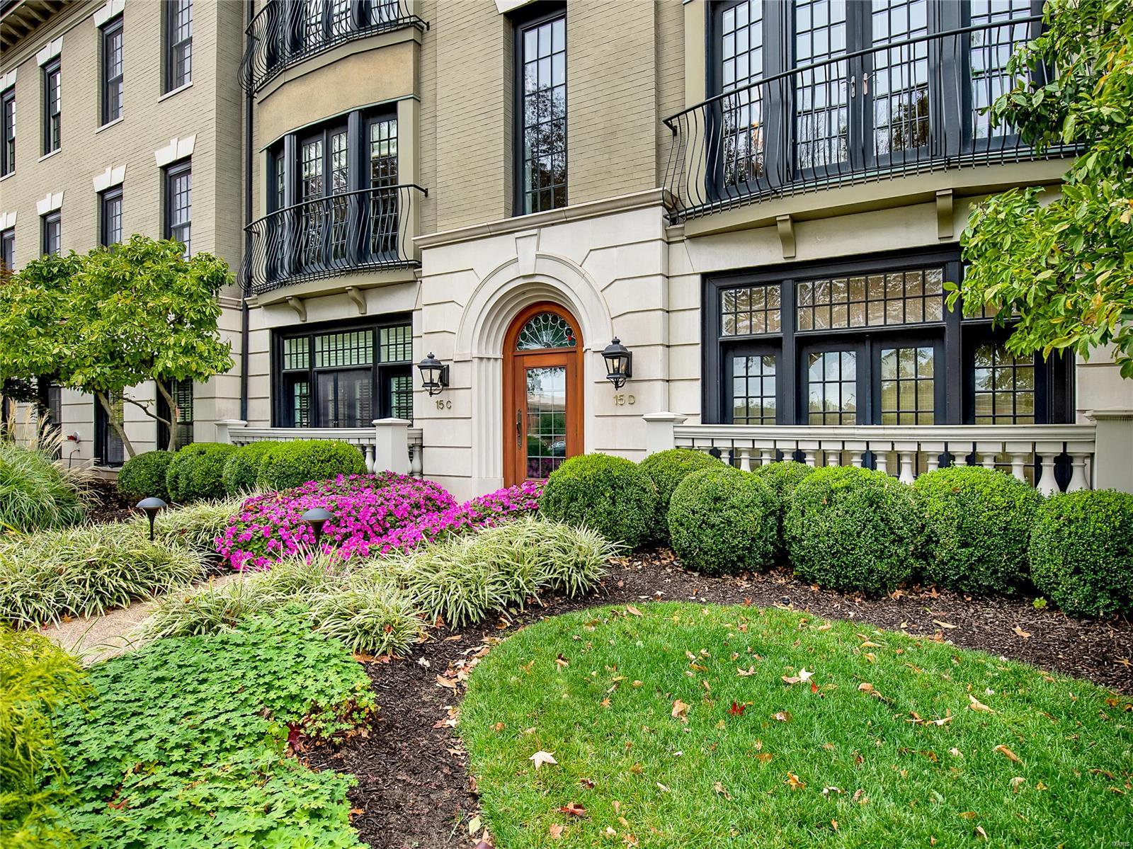 Shaw Place Condo - Residential