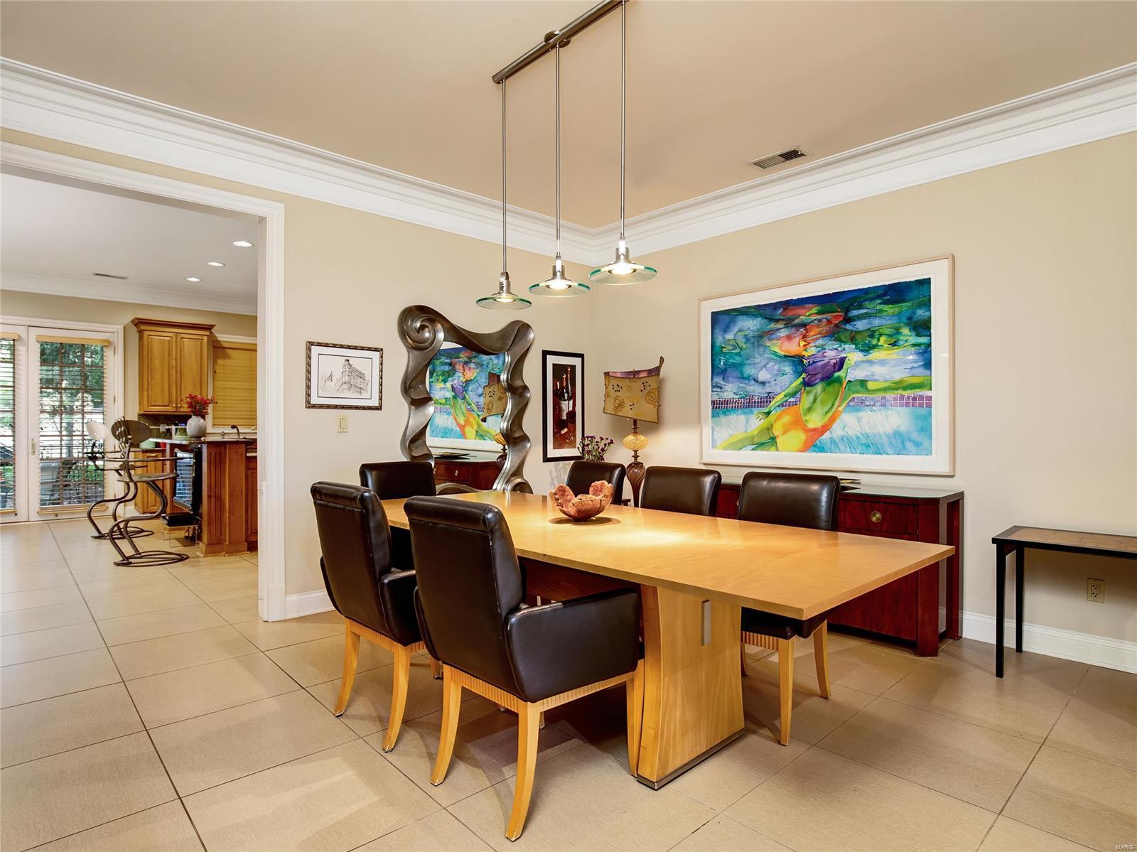 Shaw Place Condo - Residential