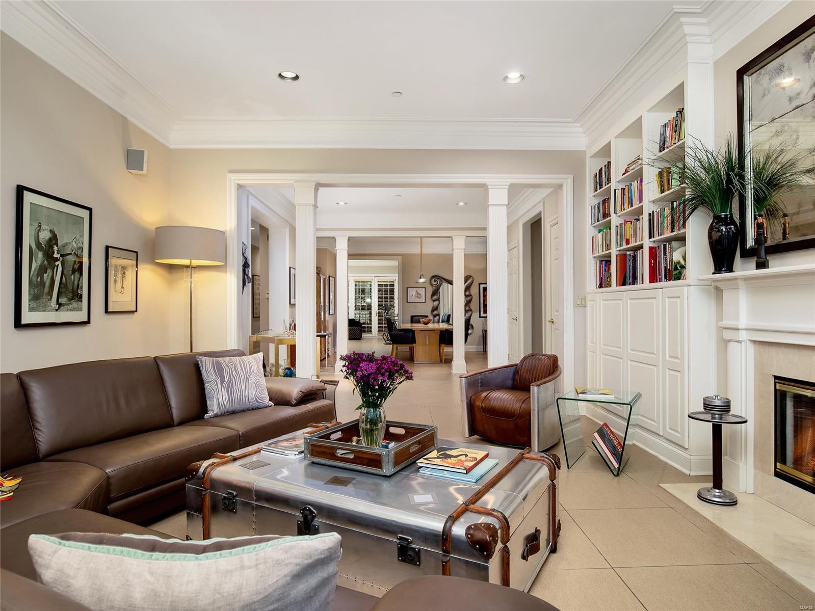 Shaw Place Condo - Residential