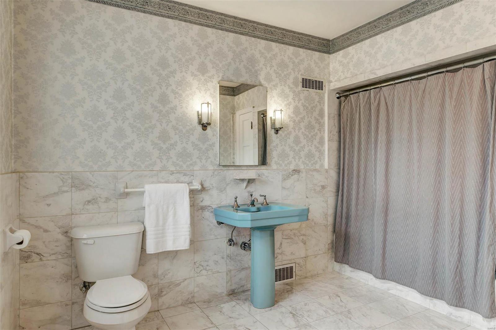 Lake Forest - Residential