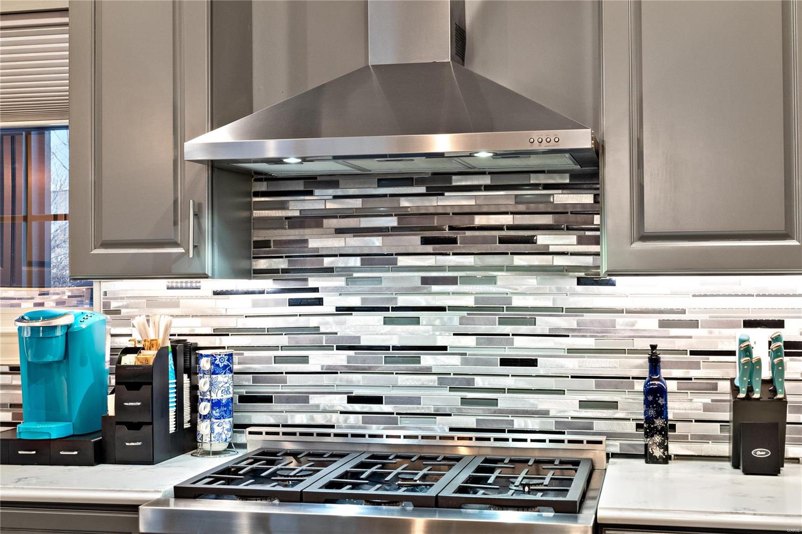 Maryville, Illinois 62062, United States, 4 Bedrooms Bedrooms, ,4 BathroomsBathrooms,Residential,Pending,30976