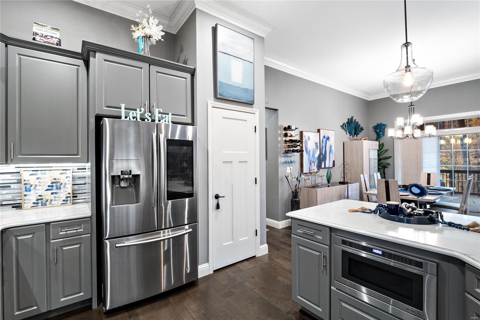 Maryville, Illinois 62062, United States, 4 Bedrooms Bedrooms, ,4 BathroomsBathrooms,Residential,Pending,30976