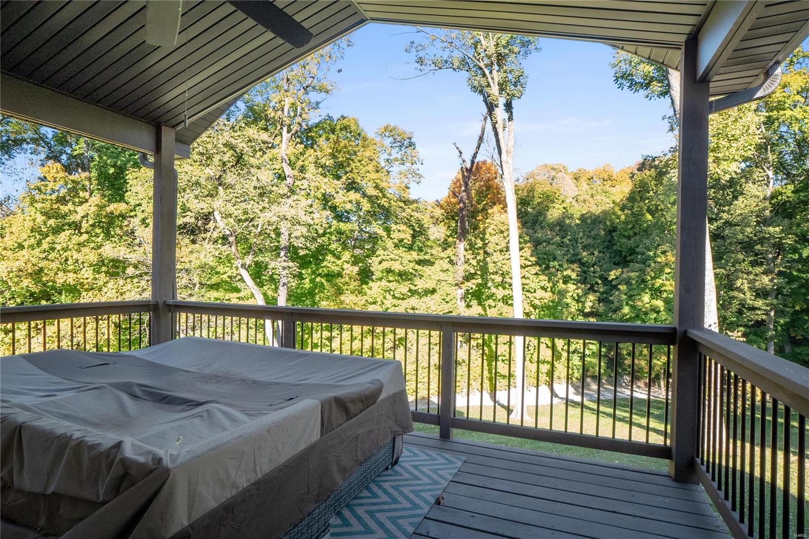 Maryville, Illinois 62062, United States, 4 Bedrooms Bedrooms, ,4 BathroomsBathrooms,Residential,Pending,30976