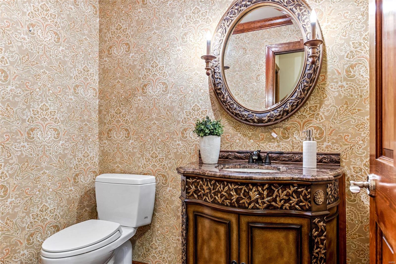 Village On Conway One The - Residential