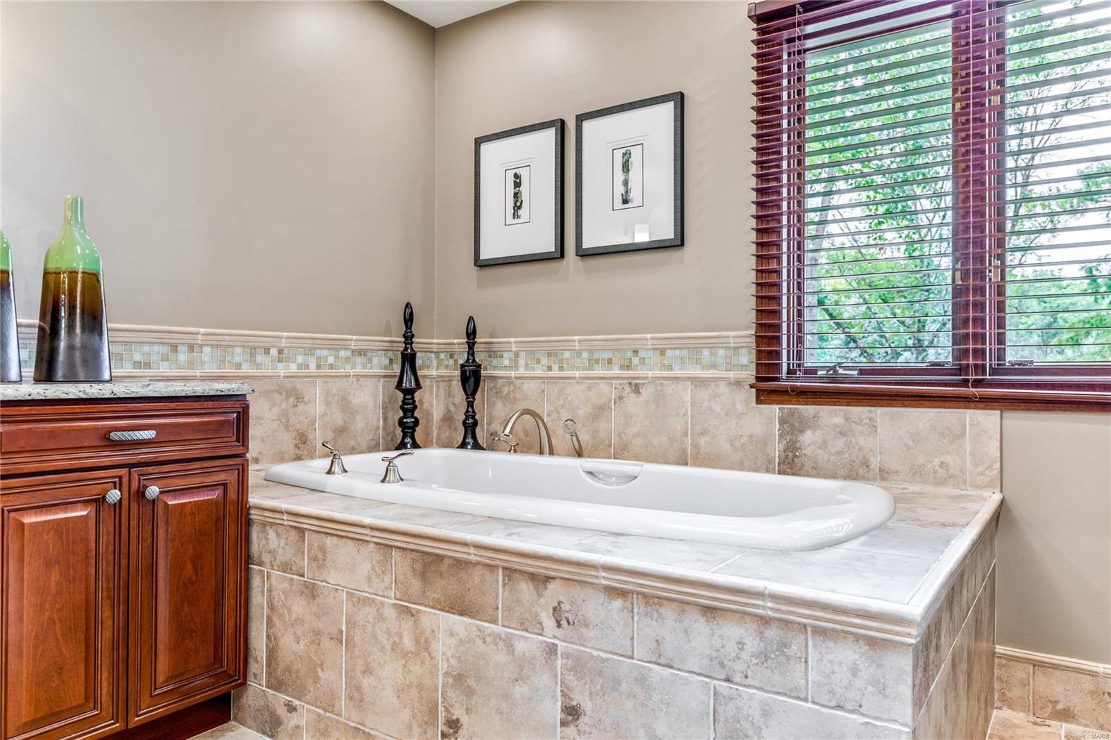 Village On Conway One The - Residential