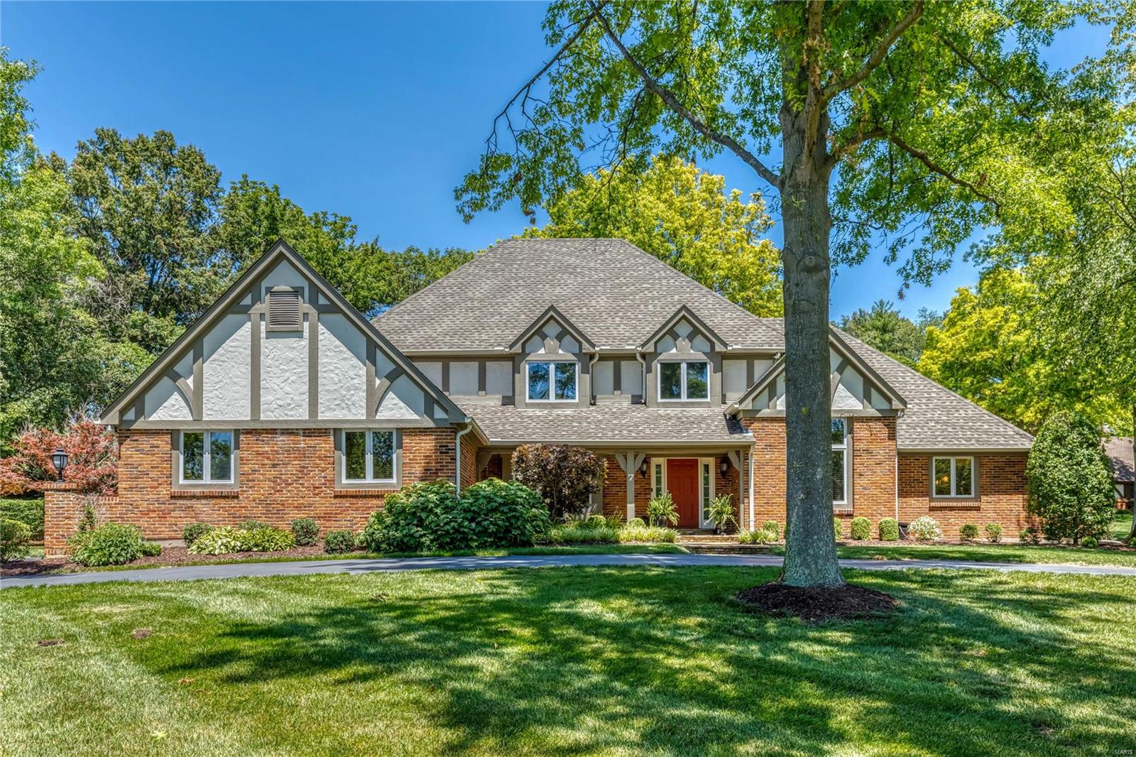 Village On Conway One The - Residential