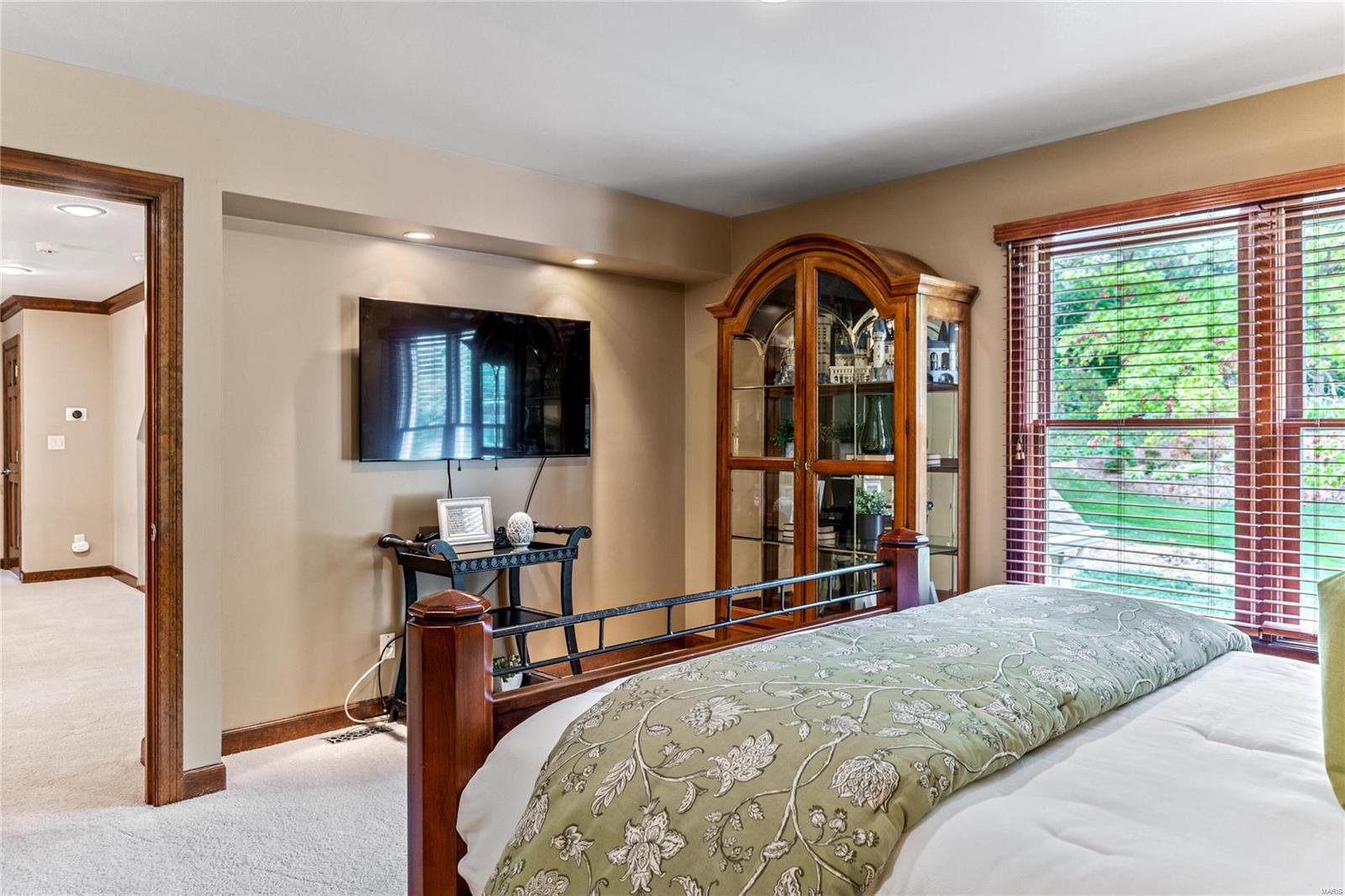 Village On Conway One The - Residential