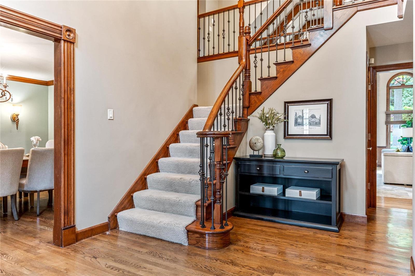 Village On Conway One The - Residential