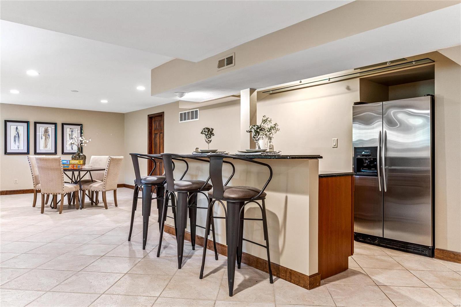 Village On Conway One The - Residential