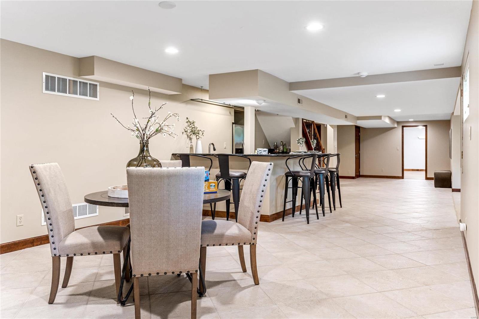 Village On Conway One The - Residential