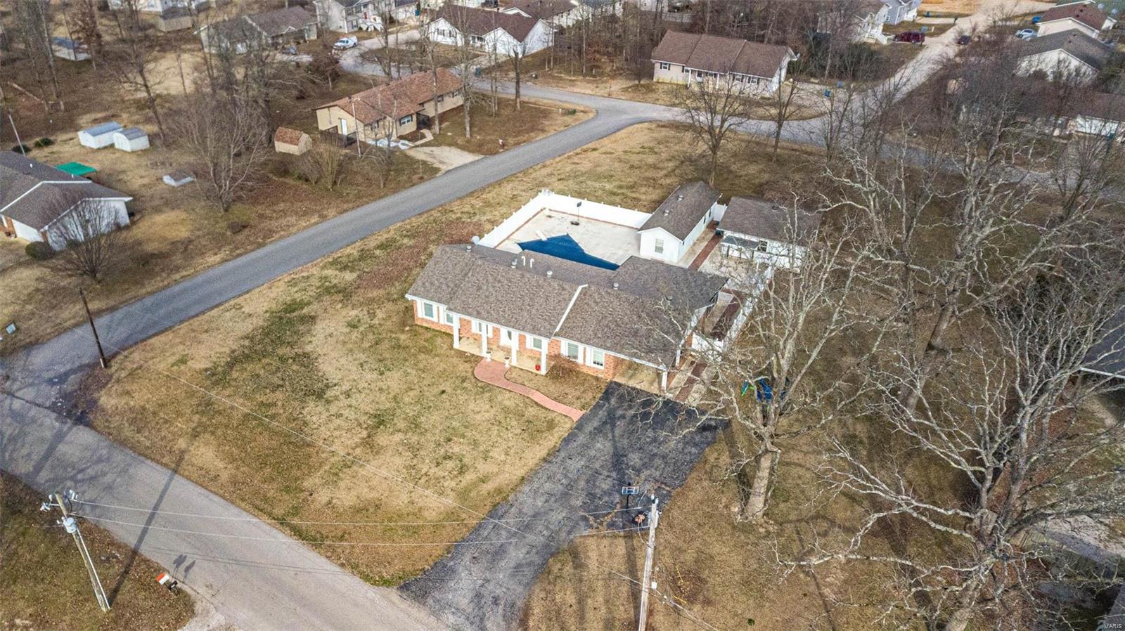 Colonial Meadow - Residential