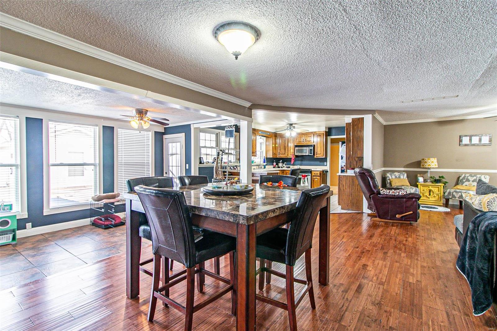 Colonial Meadow - Residential